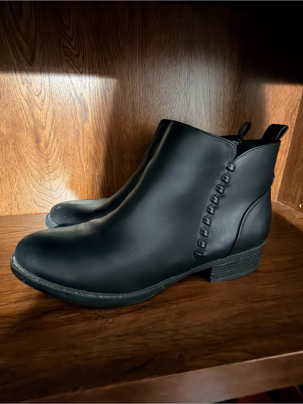 Easy Spirit Black Leather Ankle Booties with Side Stitch Detail